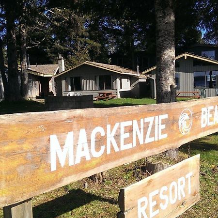 Mackenzie Beach Resort Тофино Экстерьер фото